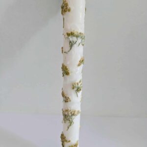 Artisanal Yarrow Flower Candle