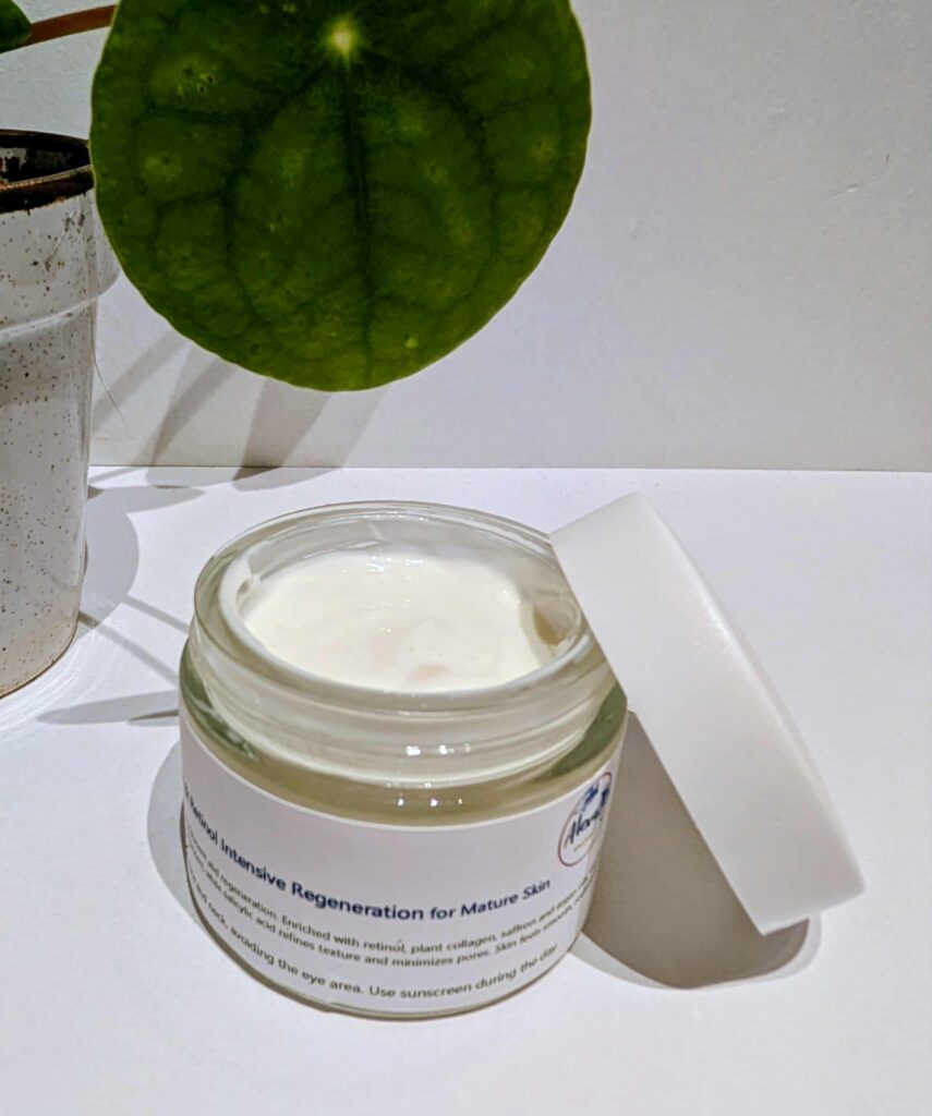 Face Cream with Collagen & Retinol Intensive Regeneration for Mature Skin