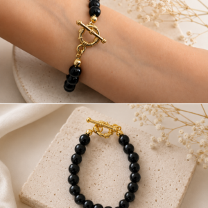 Bracelet with onyx
